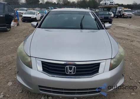 2010 Honda Accord Lxp z USA, uszkodzony, nr VIN 1HGCP2F48AA053668